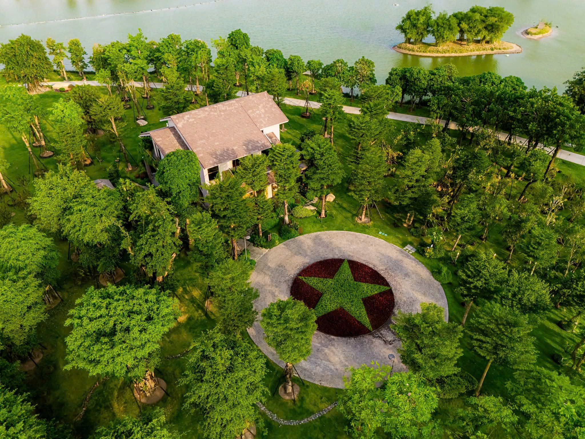 30 Tháng 4, 2026 30 4 2026 Eco Retreat 11